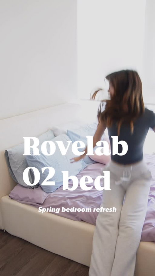 Unboxing + setting up my new dream bed ✨ 

The O2 bed from @rove.lab is SO easy to put together and I’m obsessed with the minimal and sleek design.

Once it was out of the box I waited a few days for it to fully expand and it was all ready to go! 

#RoveLab #O2bed #Gifted