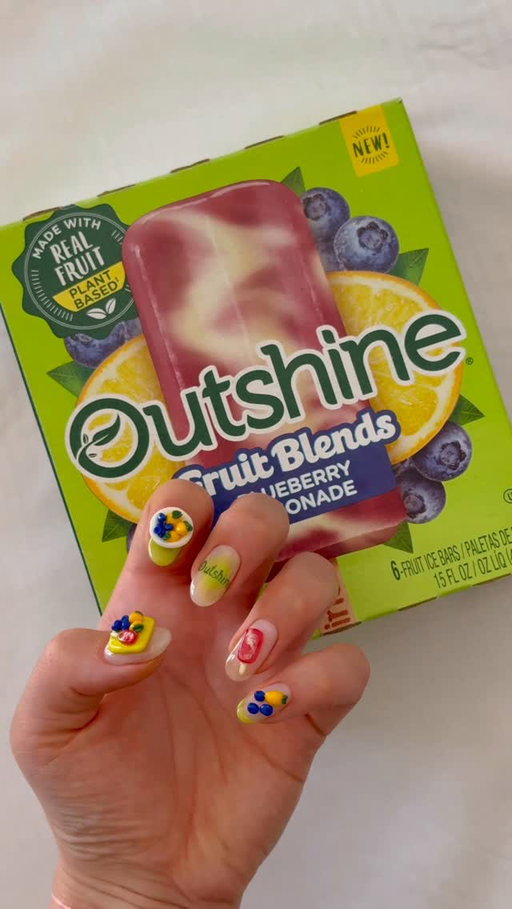 Our new nails are inspired by our new fruit bar blends flavor!🫐🍋💅