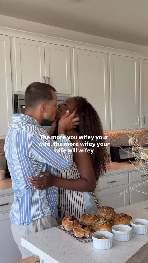 But I still wifey even when he gets on my nerves 🤣🤍✨ everything you see is from scratch ( yes even all the bread)
•
•
•
#marriedlife #couplegoals #baking #cutecouple #cooking