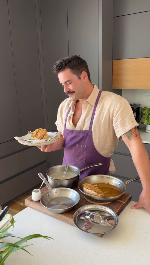 #CratePartner My friends at @crateandbarrel sent me their exclusive @allclad 10-piece D3 Stainless Steel Cookware Set and asked me to recreate the French Onion Soup-inspired chicken I served at the first Kiko’s pop-up. Lucky they did because I have NOT stopped thinking about it since I made it. All-Clad pans have been my go-to since 2008 when I started my cooking competitions. They’re reliable, super even, and quick to heat up! This dish is creamy, crispy, and luxurious and just goes to show you what good cookware is made for!

For the chicken:
4 large airline chicken breasts
2 oz shredded gruyere, baked until crispy
½ cup toasted panko
1 stick room temperature butter
2 tablespoons chives
1 teaspoon onion powder
Salt and pepper to taste

For the Soubise:
2 tablespoons butter
1 large sweet onions, julienned
1 teaspoon onion powder
Salt to taste
2 teaspoons flour
1 sprig thyme
¼ teaspoon white pepper
1 cup whole milk

#dinnerideas #chickenrecipes #privatechef