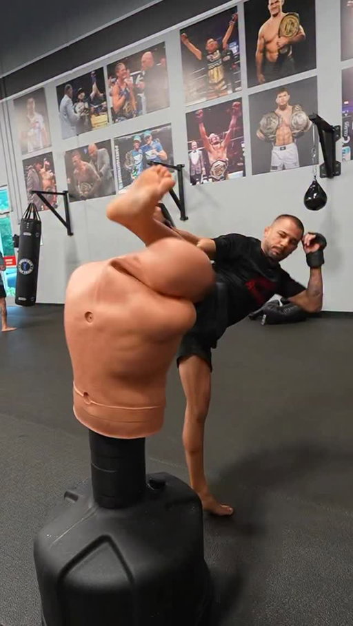 Treinando para minha próxima luta. 

Fly high with @aviator.spribe