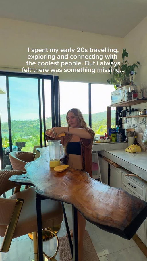 Okay story time 🫢🌴..

I spent my early 20s trying to live as free as I possibly could. There was a time the bag on my back was literally the only thing I owned.

I saw incredible places. Met incredible people. Managed yoga retreats across Europe, which i loved so much, it was the absolute dream for me.. as soon as I started to trust in my path, opportunities and doors just kept opening 👀 

But I couldn’t shake this feeling that something was missing. And deep down I knew what it was.

I didn’t want to be a broke traveller that couldn’t afford nice things. I wanted to ACTUALLY live this life, not just survive it. I wanted money and financial freedom. 

I used to say I didn’t want to work. Turns out I just hadn’t found the thing I was obsessed with 🤣

Now I want to work every single day. I wake up excited and that’s not something I thought I’d ever say about work.

I realised I just needed to get out of my own way. Stop listening to the people that tell you that you can’t have it all and that you need be realistic lol (you don’t. please be very unrealistic)

No one that is living a life you dream about was realistic in the beginning - they were bold, and they bet on themselves, and they believed that they were worthy of the future that they wanted. 

100+ UGC videos later - retainers with the coolest brands that I love working with and connecting with other travelers through social media everyday. I’m feeling very blessed 🙌🏼🌸

If you’re in the stage of trying to move towards the things you love and feeling a little lost, keeping pushing through and keep taking those small steps towards it - the universe will meet you there 

Comment “freedom” and I’ll send you over my free guide on everything you need to know about UGC if you’re interested in getting started 🌸🌴

[travel UGC creator, tech UGC creator, travel content creator, tech content creator, hotel collaborations, travel apps, remote work setup, digital nomad creator, UGC pitching tips, brand partnerships, UGC for beginners, user generated content, content marketing, marketing strategy]