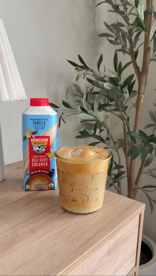 #ad One drink I never get tired of lately → this salted brown sugar vanilla shaken espresso 🤍

Made with brown sugar, a pinch of salt, vanilla bean paste, espresso, ice, and finished with @horizonorganic Homestyle Vanilla Creamer for the smoothest, slightly sweet finish. It just brings everything together 

Let me know if you give this one a try☕! 
#horizonsponsored #horizonorganic #shakenespresso