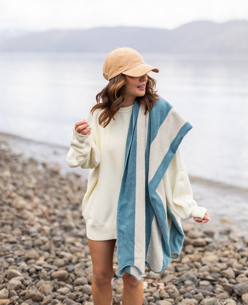 We couldn’t think of a better way to kick off our foray into the towel world than by partnering with @thejillybox for our third collaboration together. Introducing The Scallop Beach Towel, a playful take on a summer essential. 

And now that you know we make towels, you can shop our brand new bath essentials at the link in our bio!