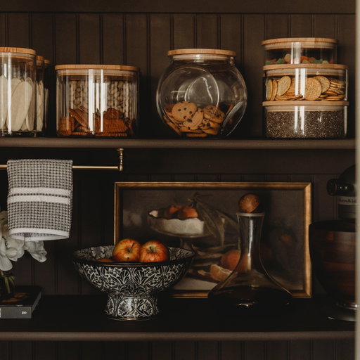 Making house a home… Who says a pantry has to be boring? Bringing all the moody vibes by @williamssonoma into this little pantry. Warm wood textures, decanted basics, and cozy lighting completely transformed the space. Would you ever paint your pantry a dark color? Let me know below!
.
.
.
.
.
.
.
.
.
#pantrystyling #interiorstyling #moodyinteriors #homeprojects #willamssonoma https://liketk.it/5jEL4