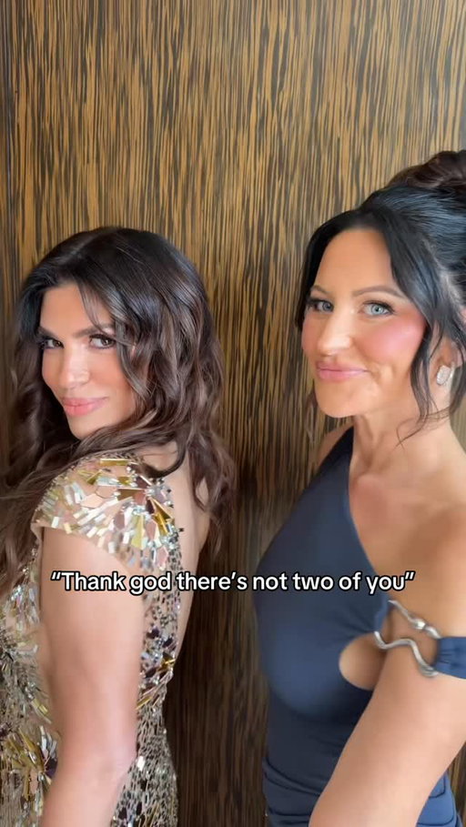 Double trouble 👯‍♀️ 

#sisters #rhori #bravotv #nyc #doubletrouble