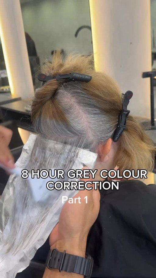 PART 1 OF THIS 8 HOUR GREY BLEND CORRECTION 👏🏼

If you missed the consult … head to my last post !! 

Removing years of tint while still protecting the integrity of the hair is where strategy matters most.

Soft lift. Controlled sections. Keeping dimension throughout the process instead of over-lightening and flattening everything out.

This was only the beginning… because part 2 is where the REAL grey blend transformation happens 😮‍💨

Comment “PART 2” if you’re ready to see the final result

Also let me know in the comments if this is what you do or what your experiences are around it ! 
-
-
#haireducator #haireducation #hairtransformation #hairtok #part1