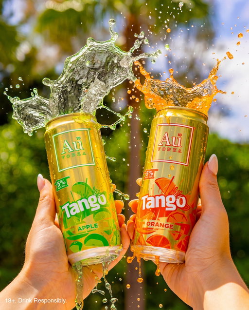 NEW Limited Edition Au Vodka x Tango Pre-Mixed 5% ABV cans in Apple & Orange OUT NOW🍊🍏 The first ever Au Vodka drink collaboration is finally here🙌 Online and in store, Au’ve been Tango’d🫵 

#auvodka
