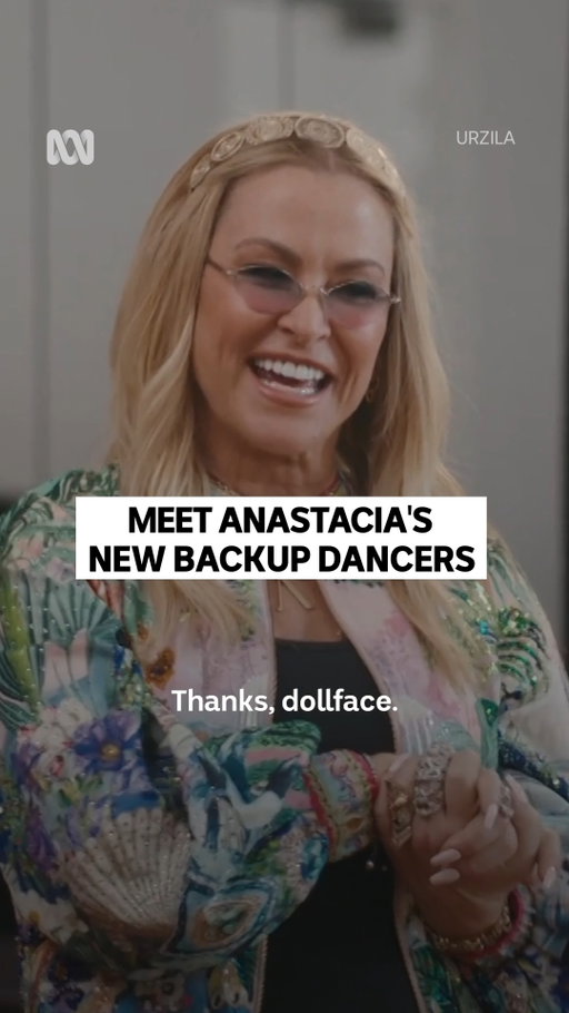 We’re stealing these moves 💃

Urzila - Stream now on ABC iview and Wednesdays 9:25pm on ABC TV.

#UrzilaABC #Anastacia #Dancing #BackupDancers