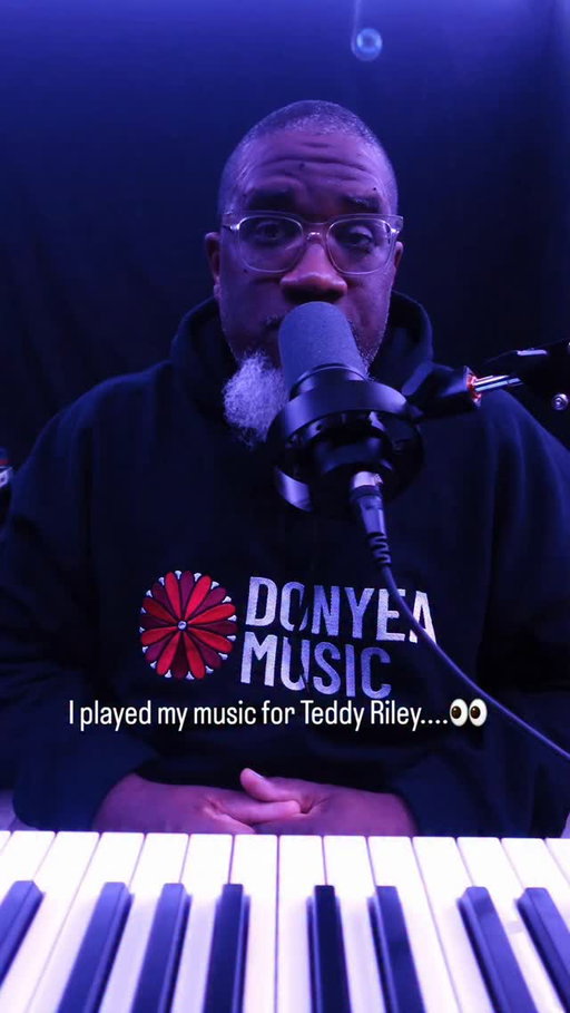 Sharing a key moment that happened on tour with @teddyriley1 #music #musiclover #groove #album #followme