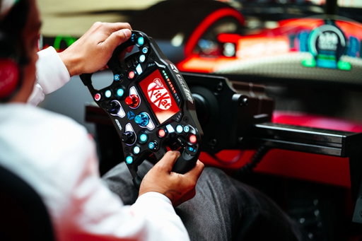 Entering the weekend like 🏎️🍫

#GrandBreakKitKat #HaveABreak @kitkat