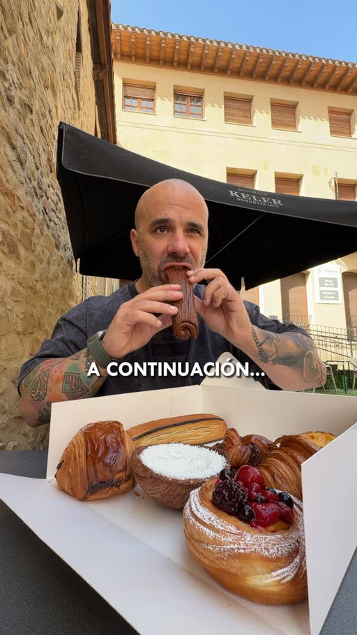 Pruebo Nuevos Dulces Hojaldrados de La Mejor Panadera de España 🇪🇸 sus dueños a parte de ser unos cracks son gente encantadora ❤️ @panaderiabarrihuelo