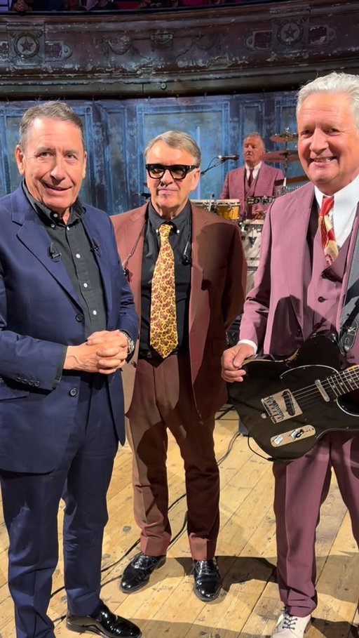 For the first time for many years, I will reunite and perform together with @squeezeogram for this week’s episode of Later… which airs this Sunday at 10pm on @bbctwo or @bbciplayer. Tune in to see this unique performance of our first hit, and hear tracks from their wonderful new album.