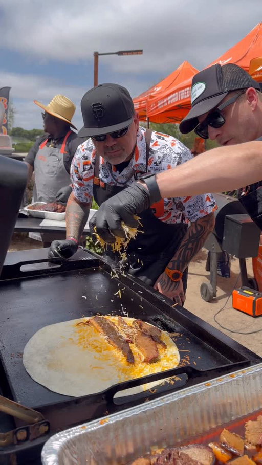 Traeger Day 2026 is upon us and we are 1 day out from doing what we do!  A day full of amazing food while hanging with your favorite people to celebrate the best community in BBQ, The #TraegerHood 
A flash back from Traeger Day 2025 with some delicious American Wagyu Quesadillas with my friends.  Cant wait to see what you all are cooking up tomorrow for the big day!
.
.
.
.
#kendrickbbq #traegergrills #traegerday #brisket