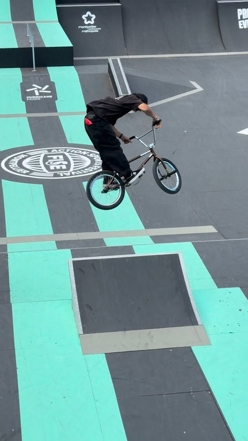 @kevinperaza is unreal !! 🌐

#bmx #FISE #FISEMontpellier2026