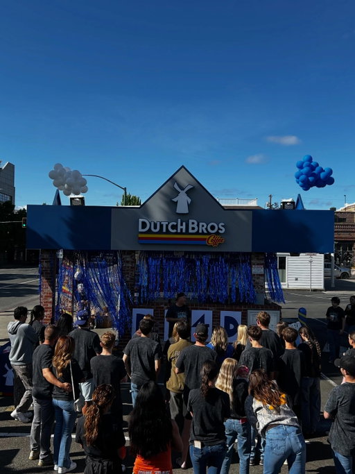 We’re back where it all started in Grants Pass, Oregon celebrating Drink One for Dane Day! 💙

Pop by your local Dutch today, 5/15 to celebrate Dane’s legacy! $1 from every drink sold will be donated to the MDA by the Dutch Bros Foundation for the fight against ALS 💪🏻