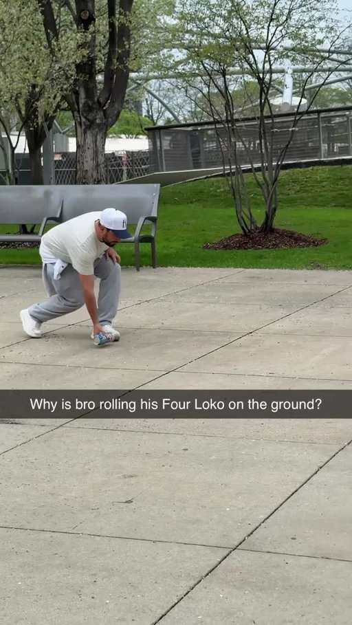 Nice little guided walking tour of Chicago, courtesy of @fourloko 

21+. Drink Responsibly. #FourLokoPartner #chicago