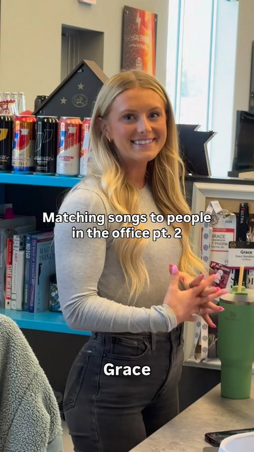 Rate the accuracy below 😂

#songs #trend #officelife #1stphorm
