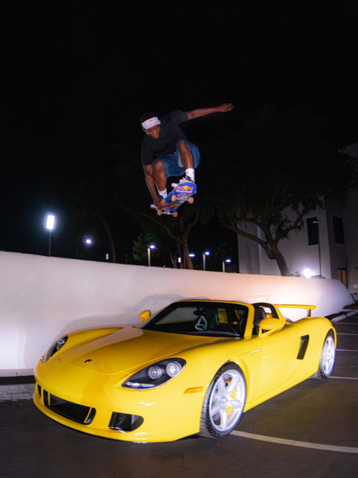 AI would have been easier
-
#porsche #carreragt #redbullskate #skateboard #zionwright