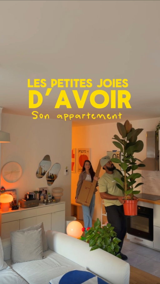 On se croirait dans les Sims depuis qu’on a notre appartement 😅
@ikeafrance a sorti sa nouvelle collection IKEA PS 2026 et on a eu la chance d’avoir ces deux magnifiques lampes 😮‍💨 

Vous aussi vous changez tout le temps un truc dans votre appartement ? 😅

#homedecor #interiordesign #ikea #ikeaps #cozyhome 

*produits offerts