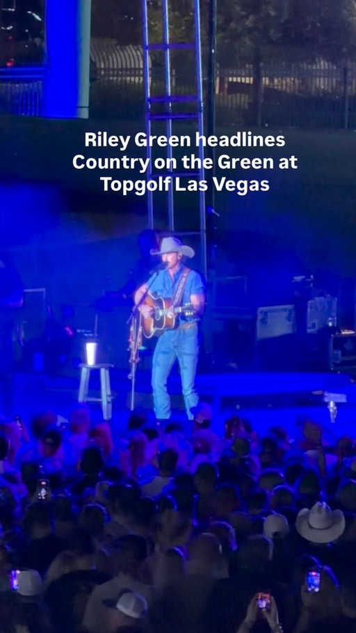 doing a Country concert on the actual green of @topgolf may have been one of our best ideas yet… and you can’t change our minds on that! 😉🎸🏌️

@rileyduckman ⛳️ @topgolflasvegas