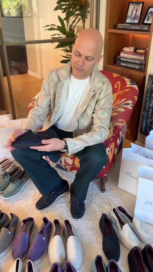 I stopped by the atelier of Manebí￼ where our new
Luca Rubinacci x Manebí collection has just arrived 🌴

This year we wanted to create something that truly feels like an Italian summer… relaxed, effortless, but still full of character.

My favorite piece?

Definitely the Navajo print linen shirt-jacket, especially worn with the matching shirt… easy elegance with personality.

We also reimagined the iconic Brummel friulane with a rubber sole — perfect for everyday wear.

From the strongest summer shades like petrol green and purple, to the Navajo linen version… and trust me, some of these are extremely limited 👀

The espadrilles came out beautifully, especially the linen ones.

And the boat shoes are getting so much love… even my son already recognizes them and wants his own pair 😄

Guys, you can find the collection online on the Manebí website and in all their stores worldwide.

Shipping worldwide 🌍

Don’t wait too long… we really didn’t make many of these.

See you soon ragazzi 🤍

@manebi Luca Rubinacci x Manebi 

#LucaRubinaccixManebi #Manebi #ItalianSummer #NeapolitanStyle #QuietLuxury LinenSeason SummerEssentials MadeInItaly Menswear EffortlessElegance OldMoneyStyle ResortWear SummerMood Friulane Espadrilles BoatShoes StyleIcon lucarubinacci