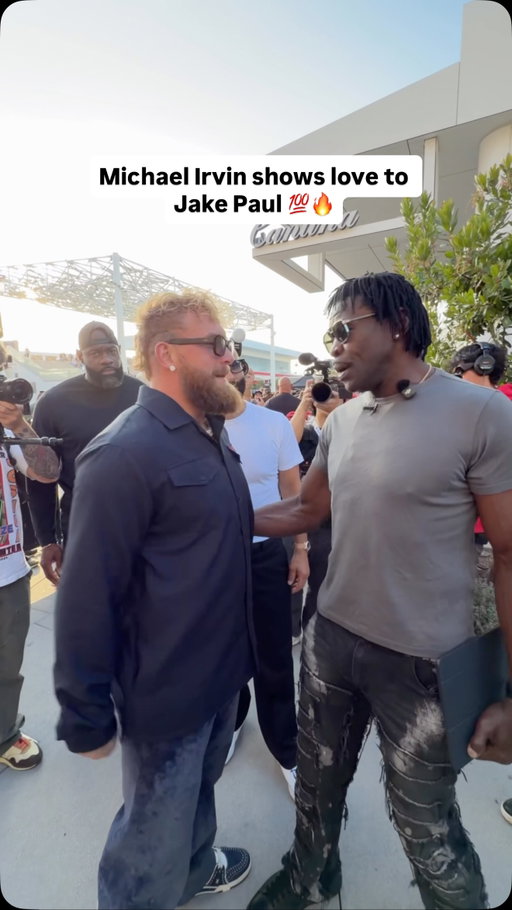All love and respect from @michaelirvin88 to @jakepaul 🫡💯

#RouseyCarano
Saturday, May 16th
9PM ET / 6PM ET
Live only on @netflix

#jakepaul #michaelirvin