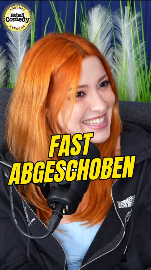 Sie wurde fast abgeschoben 😳😳

NEUE Podcast Folge mit @annitheduck ist raus! Und besuch uns auf Tour! 🎬 Tickets auf rebellcomedy.de 🎟️ 

#rebellcomedy #standup #rebellforlive #comedyreels comedyvideos