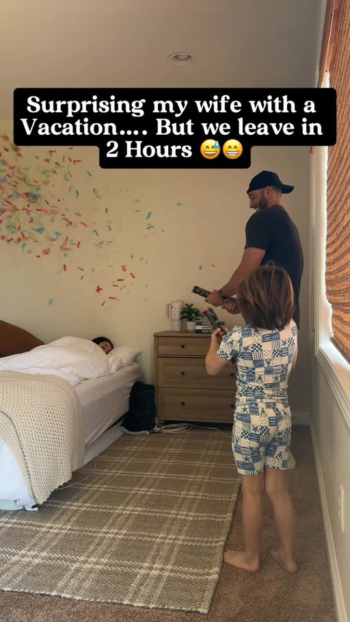 I surprised my wife with her dream vacation, but only gave her two hours to pack 😅😬

#vacation #hawaii #surprise #disneyaulani