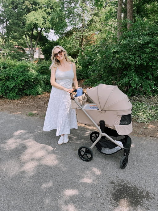13 days of Arlo..
And birthdays 
And patio dinners
And flowers 
And nursery decor
And healing food 
And afternoon light
And Mother’s Day
And all the liquids 
And binge watching my favorite show “Better Things”
And hospital mornings 
And post delivery, delivery sushi 
And being so damn grateful for @stevenakrueger