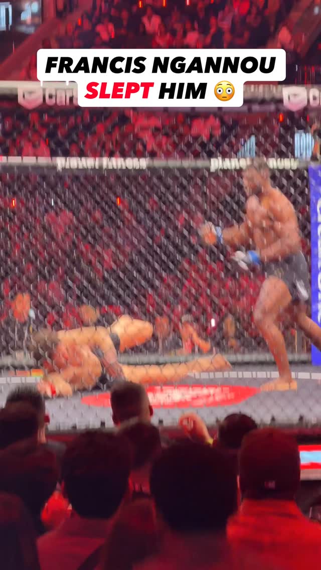 NGANNOU HAYMAKER STOPS PHILIPE LINS IN THE FIRST ROUND 😤 

@mostvaluablepromotions @netflix @netflixsports #RouseyCarano #mma #fighting