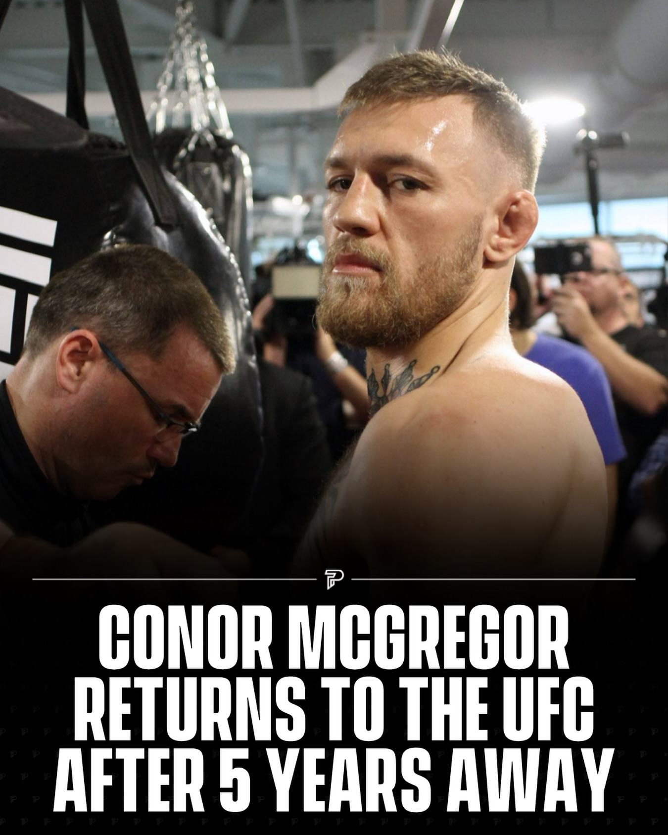 Conor McGregor is officially returning to the UFC and will face Max Holloway in July, marking his first fight in nearly 3 years.

The two previously fought in 2013, when McGregor defeated Holloway by unanimous decision. Holloway now enters the rematch after his huge knockout win over Justin Gaethje, while McGregor returns following his leg injury against Dustin Poirier in 2021.

#Pubity #Viral #Sports
