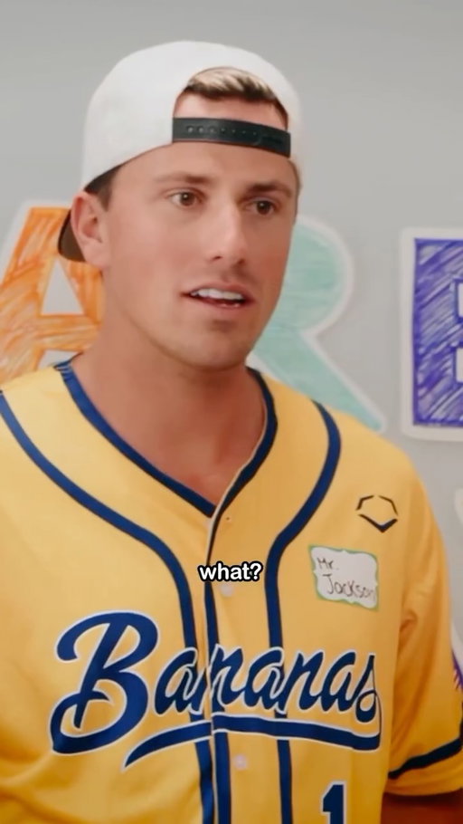 The more you know 😅 #savannahbananas #celebritysubstitute #kids #comedy