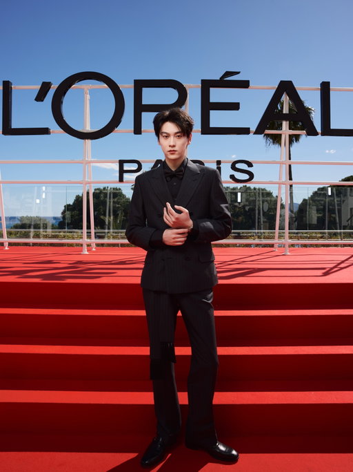 Sophistication, directed by @tianxvning_. Swipe to witness Tian’s captivating red carpet entrance at the 2026 Cannes Film Festival. 

#LOrealParisCannes #LightsOnWomensWorth #WorthIt #CannesFilmFestival