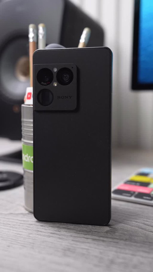 I know some of you @sonyxperia fans are wondering what the new ‘Ai Camera Assistant’ feature on the new #Xperia1VIII is all about. Here’s a closer look at what it is and how you can use it... See what you think! 🤔

In short: it’s a game-changer for mobile imaging. Using Xperia Intelligence, the phone automatically recognizes your subject, scene, and weather to suggest the perfect blend of color, exposure, bokeh, and lens settings.

From there, the creative control is entirely yours. You can personalize the suggestions on the fly by switching Creative Looks or tweaking the white balance, contrast, and saturation to bring your exact vision to life.

Let me know your thoughts in the comments! 🎯

#xperia1viii #sonyxperia #aicamera #creativelook