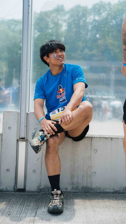 I have to climb an absolutely insane hill in the background lol.
Starting to regret it a little 😂

#redbull400
@redbulljapan