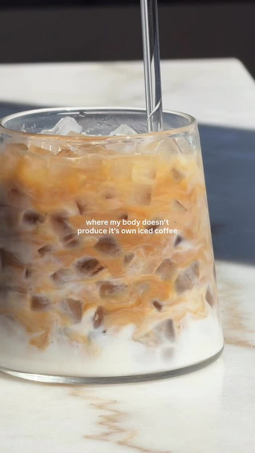 tragic ! 

#icedcoffee #coffee #coffeememe #homecafe