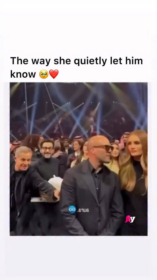 Some people still call Jason Statham and Rosie Huntington-Whiteley one of Hollywood’s most genuine long-term couples ❤️

The pair first started dating back in 2009 and have stayed together through major career success, constant public attention, and building a family together — all while keeping their relationship surprisingly private compared to most celebrity couples.

Jason became globally known through action franchises like The Transporter, The Expendables, and Fast & Furious, while Rosie built her own massive career as an international model before transitioning into acting and fashion entrepreneurship. Even coming from completely different worlds, fans have always pointed out how naturally their personalities seem to balance each other.

Photos and interview clips of the couple constantly go viral online because of how calm and comfortable they look together, with many fans especially noticing the way Jason quietly looks at Rosie during red carpet moments and public appearances. Years later, people still describe them as one of the rare celebrity couples that actually feels authentic 🥹❤️