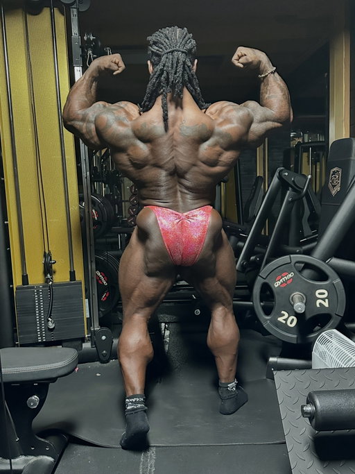 .

Never chase what God is removing from your life. 
Trust the exit.!!!!👑

We are less than 3 weeks out, and nope! 
This is not a recent update. These updates are from May 9th  around 3.10 am after getting a intense workout in followed by 30 min of posing. 🦍 

Powered by:
@williambonacsignature 
@gym80international 
@limitlessbiochem 
@barrel_and_boar 
@suesue8779 
@candrick29 
@bossofoutlaw 

#bodybuilding #williambonacsignature #biceps ##theconqueror