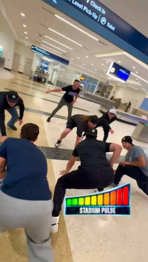 Chaotic airport hacky sack 
.
.
.
#hackysack #footbag #hacky #chaos
