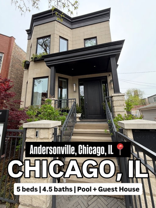 Comment info for details on this beautiful property 👇
.
.
.
Listing courtesy of @emilychicago 
.
Luis Gonzalez | The Gonzalez Group
$320M+ in Volume Sold | 1,100+ transactions
708-299-5847
LG@thegonzalezgroup.com
Coldwell Banker Realty