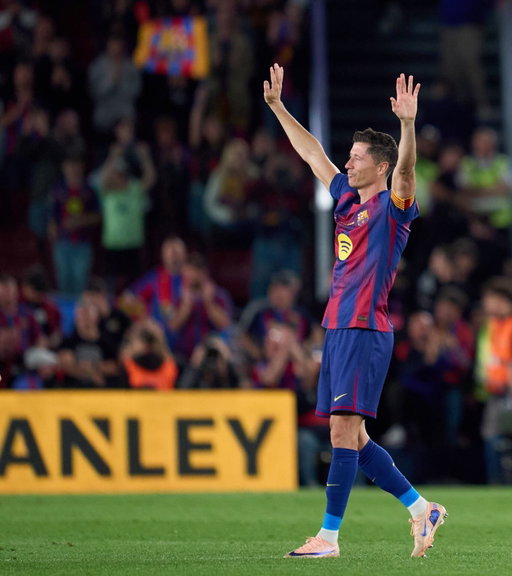 One last dance at home!

Hoy digo adéu, pero también quiero decir nos vemos 💙 ❤️

@fcbarcelona