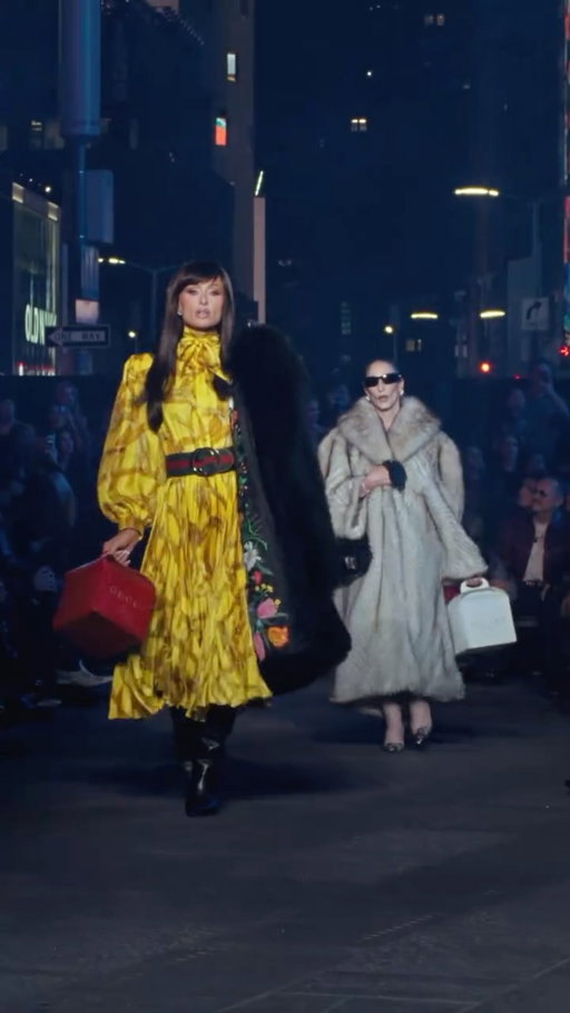 RUNWAY 
 
GucciCore is a stylistic cross-section of New York City, from Madison Avenue to Brooklyn, SoHo to Harlem, and Fifth Avenue, worn by the kinds of people one might pass on the street. 
 
#GucciCore