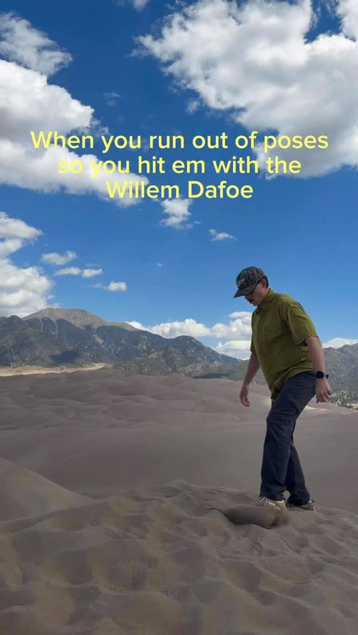 Wasn’t sure how to act at @greatsanddunesnps so I pulled out the Willem Dafoe poses.

•

#nationalpark #nature #hiking #greatsanddunes #willemdafoe