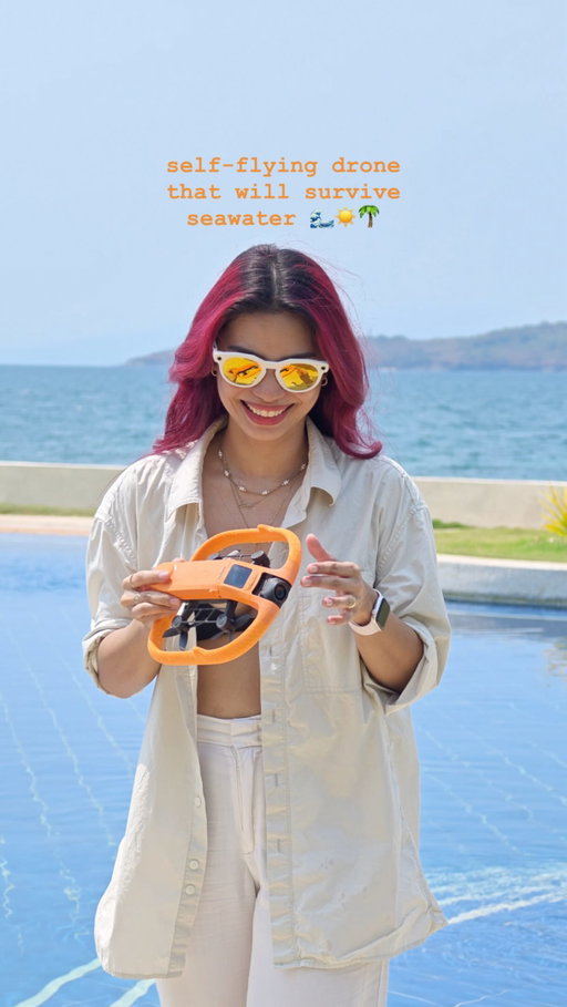 Did a lil daytrip to the beach to check out the #HoverAirAqua which is a FULLY (salt)WATERPROOF DRONE! No caveats, this lil self-flying drone can take off from the ocean water & it will track u in the water 👀More on this soon, send me your Qs cus im going back to the beach with it! #isadoestech