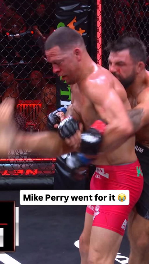 Mike Perry’s reaction after attempting this wild kick against Nate Diaz in round 2 😂

Even he had to laugh at himself 😭 #RouseyCarano

#mikeperry #natediaz #mma #mixedmartialarts