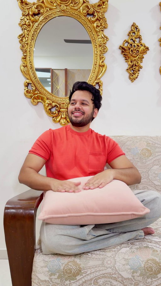 Hyderabad ki public full pagal hogayi re 
Roads pe rush, har jagah hungama… maiku laga kya hogaya

Phir pata chala-
Minute Maid Pulpy Orange Flipkart Minutes pe 98% OFF pe milra 

Ab samjhe public itna hyper kyun hai 💥
@minutemaidindia

#Collab #MinuteMaidPulpyOrange #FlipkartMinutes #Hyderabad #PulpItOrange