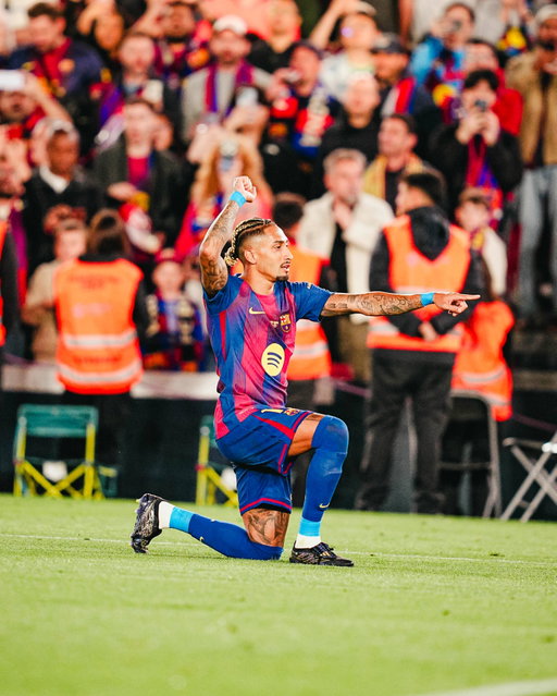 Mejor manera de terminar nuestro ultimo partido en casa esta temporada 
#viscaelbarça 💙❤️