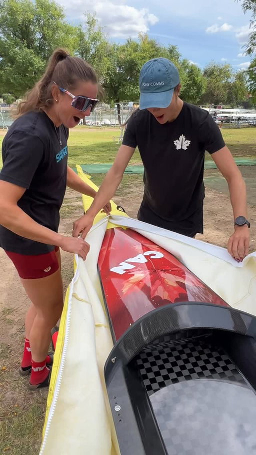 It’s all in the details!! 🤩 Thank you @empacherofficial  and @bontrowing for helping our boat feel like it’s officially part of @teamcanada 🍁 

#rowing #aviron #newboatday