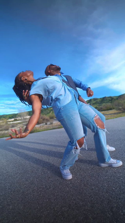 Krump is in my heart ❤️ 

We receive our wings as we create our dreams. 
Renewed faith is what imagination brings.

Song: @iamianchristian

#dance #newmusic #musicmonday #inmyheart
